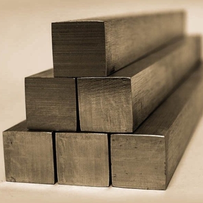 Квадрат бронзовый х/д полутвердый БрАМц9-2 41х41 мм ГОСТ 1628-2019 в&nbsp;Москве

